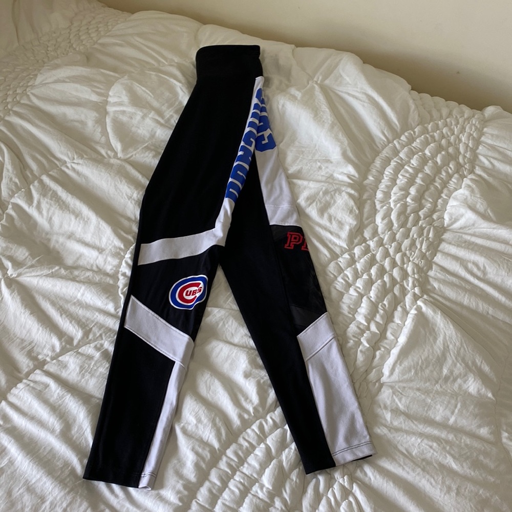 VICTORIA'S SECRET PINK MLB CHICAGO CUBS LEGGINGS